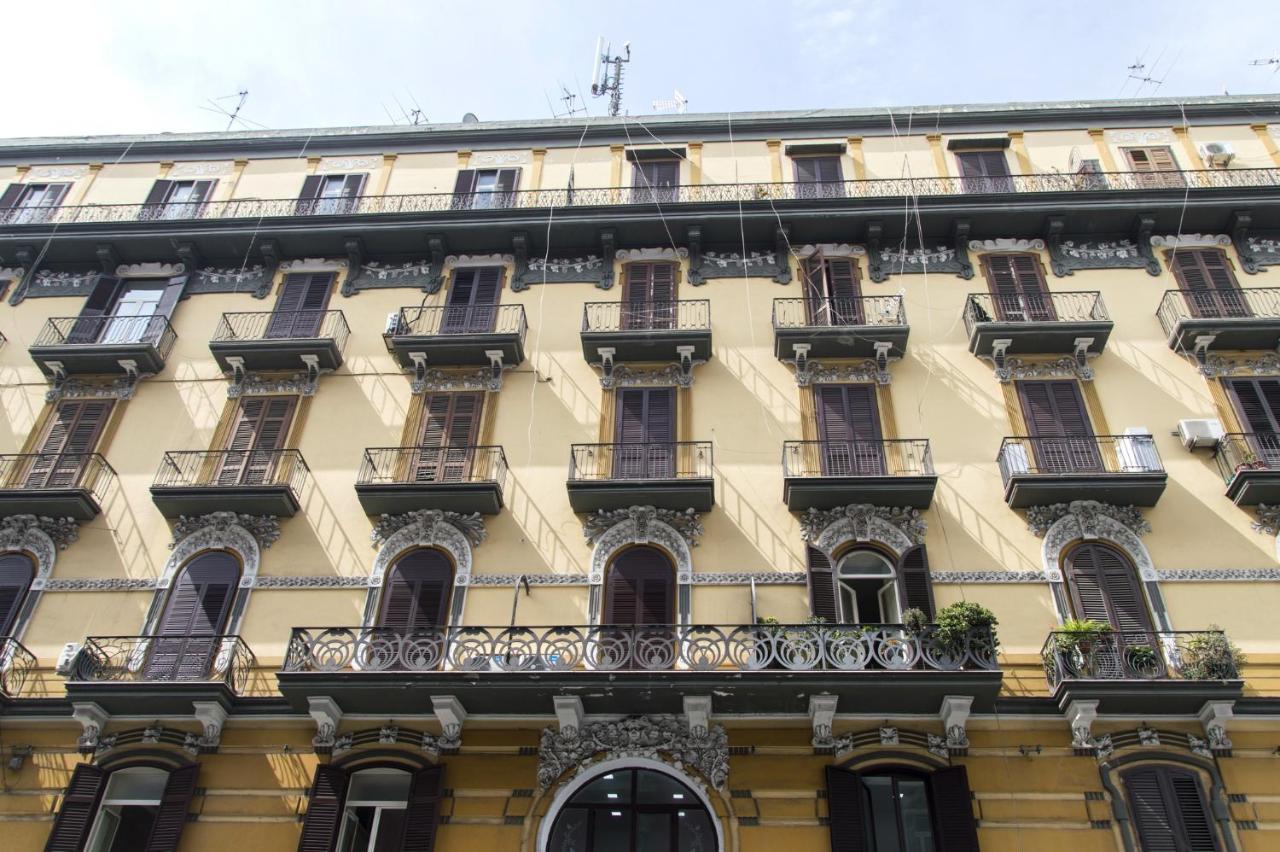 B&B La Rosa Dei Venti Наполи Екстериор снимка