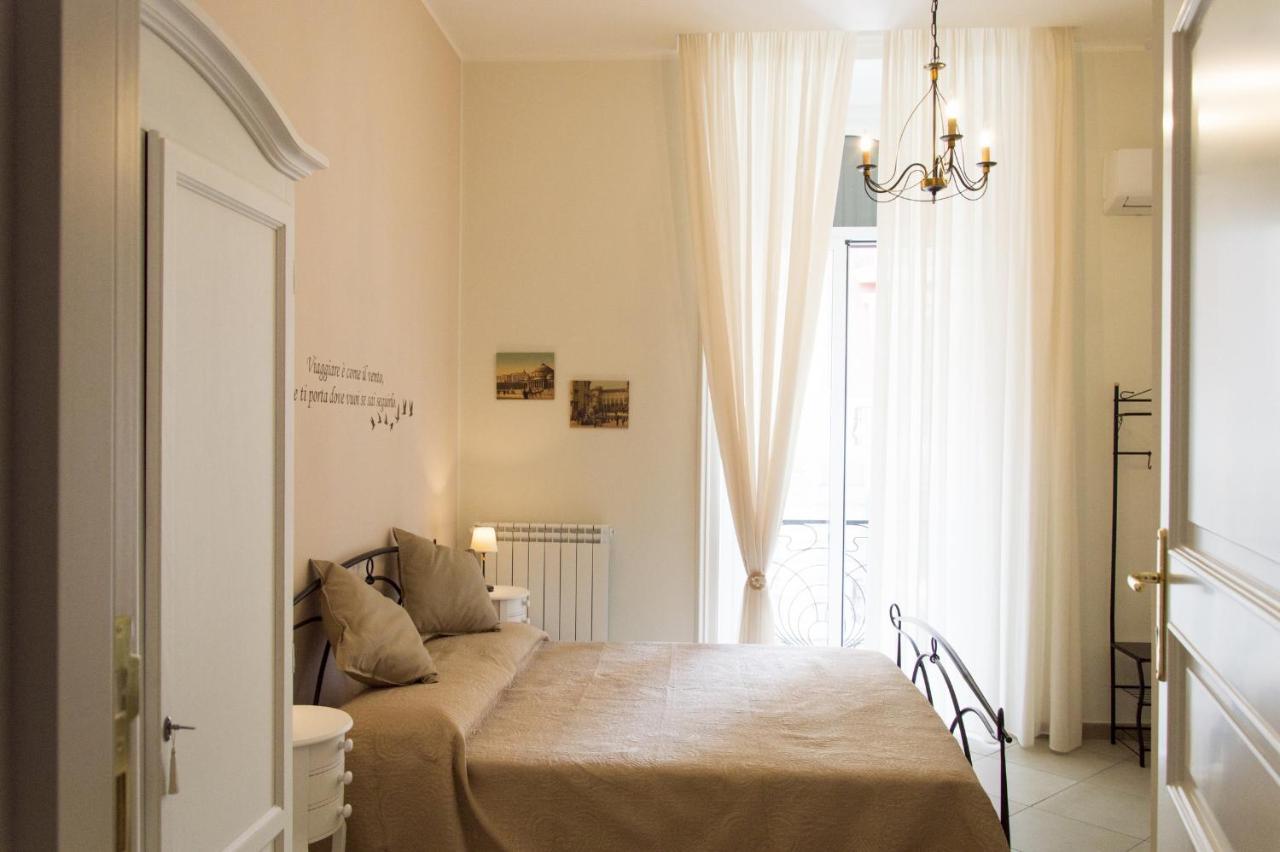 B&B La Rosa Dei Venti Наполи Екстериор снимка